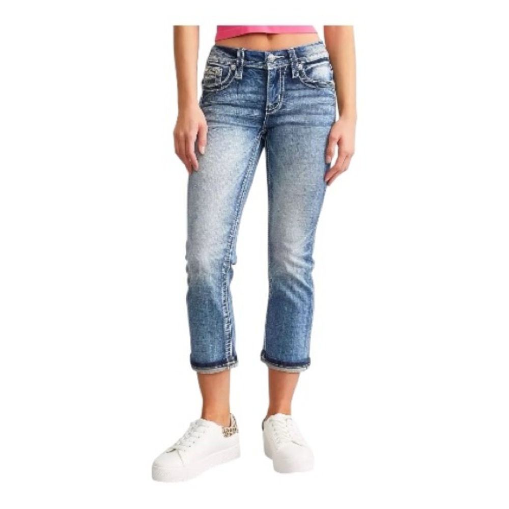 Miss Me Women’s Mid-Rise Stretch  Easy Crop Distressed Capri Jeans size 27